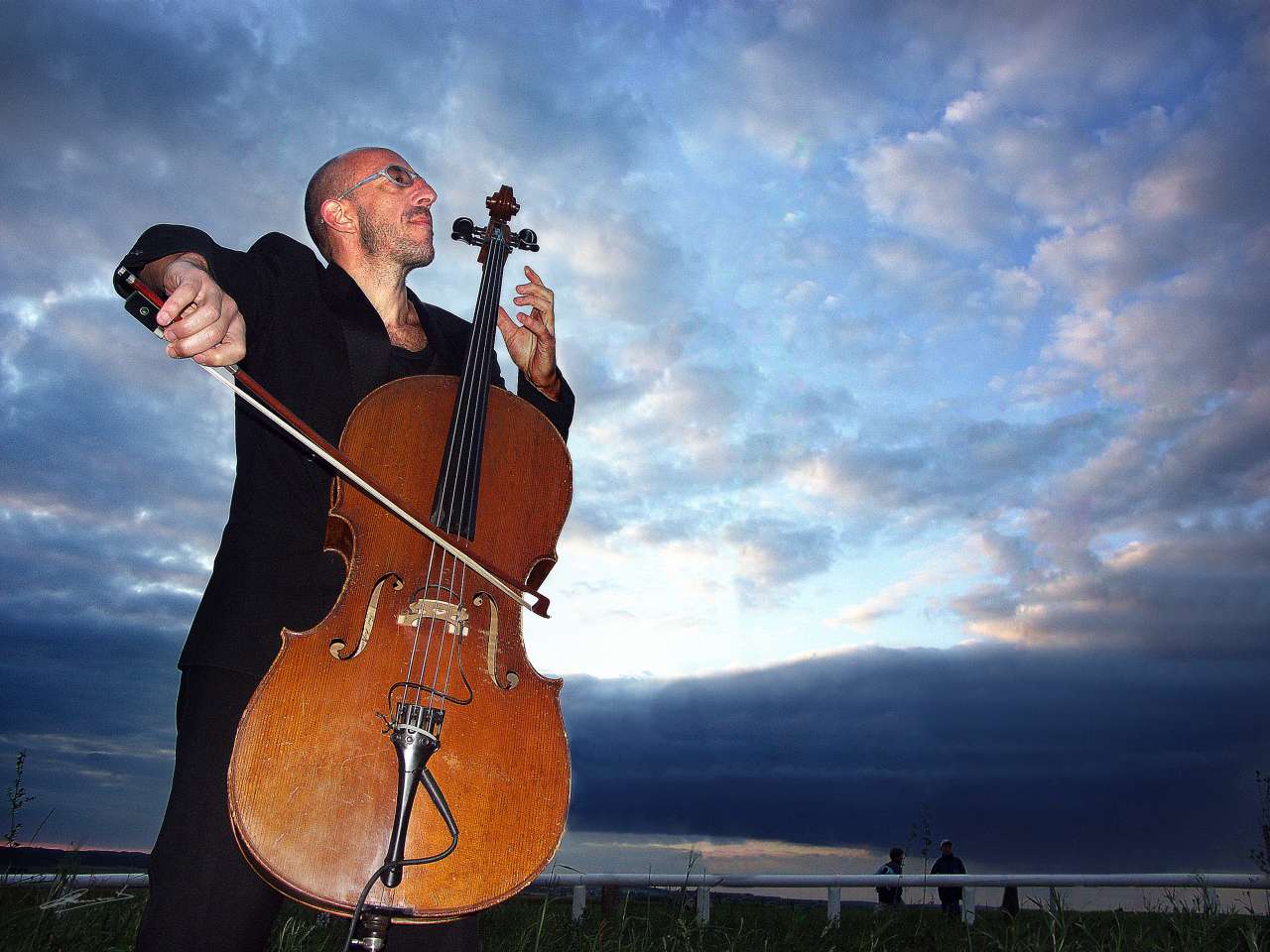 Photo du violoncelliste